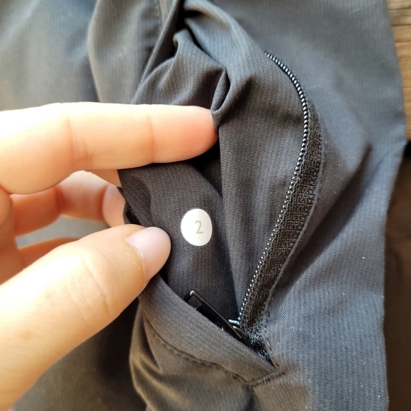 Lululemon RARE Community Pant - size 2 - grey - Picture 7 of 7